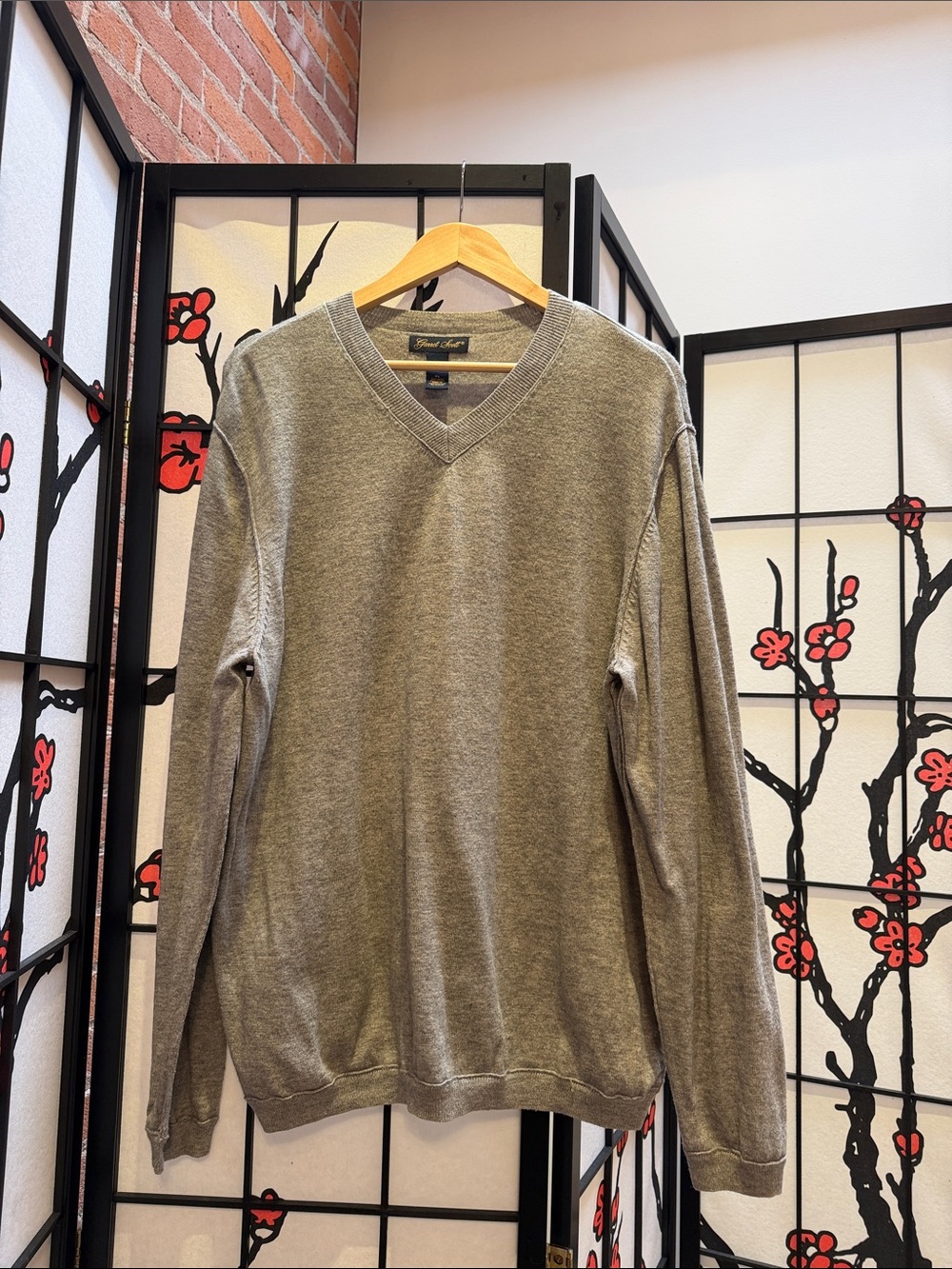 Men's Gray V-Neck Sweater